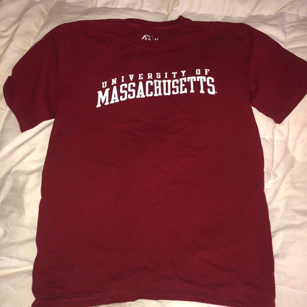 UMASS Amherst Tee